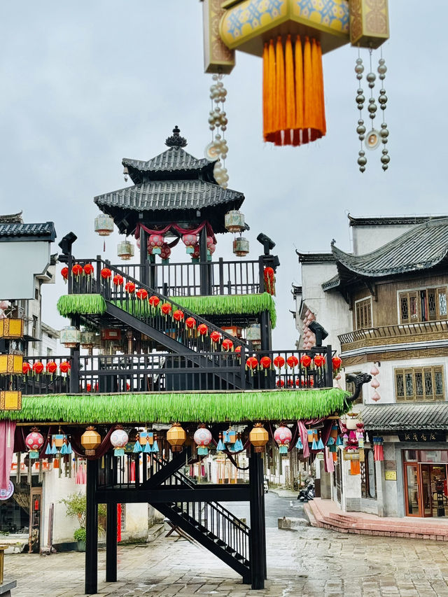 When the Rain Falls: Discovering the Hidden Melancholy of Yixian Ancient Town