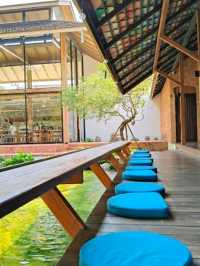 🧀 Chirp Cafe and Chat Space