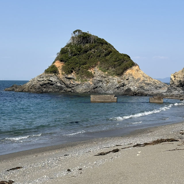 波の音を聞きながら離島巡り❤️