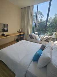 CROSS PATTAYA OCEANPHERE พูลวิลล่าlowriseพัทยา