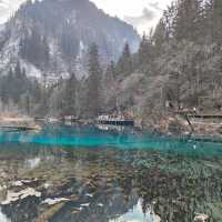 Sapphire Reflections of the icy mountain: The Enchanting Tiger Lake and Five Flower Lake