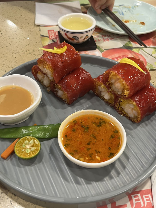 찐한 광둥식 아침을 원한다면 무조건 여기!