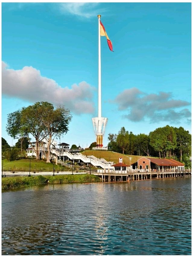 "Voyage of the Golden Sunset: Sarawak River Cruise"