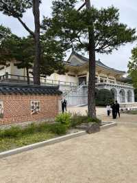 湖巌(ホアム美術館)の庭園にあるカフェ「金玉堂」