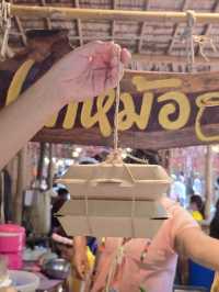 ตลาดโอ๊ะป่อย สวนผึ้ง
