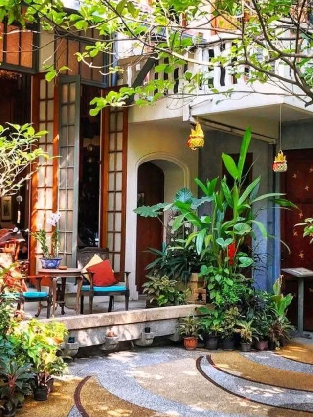 🧘‍♀️🌺 Tranquility in the City: Ariyasomvilla – Bangkok’s Boutique Sanctuary 🌺🧘‍♂️