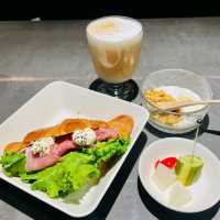 Sur + Cafe