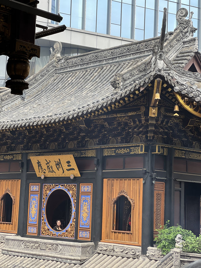 วัดหล่อหาน (Luohan Temple), ฉงชิ่ง