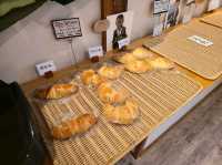 일본 삿포로의 제과점겸 감성카페 Chet Bakery