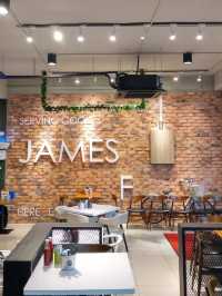 James Foo Western Food — An Old-School Taste That Never Changes