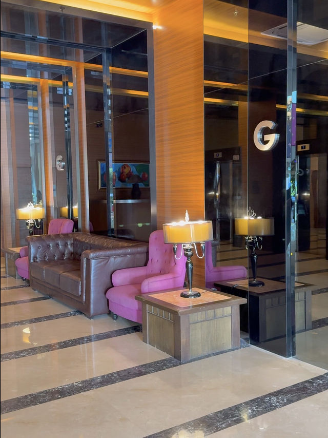Comfortable Convenience Just Steps from AEON Mall - Hotel Granada