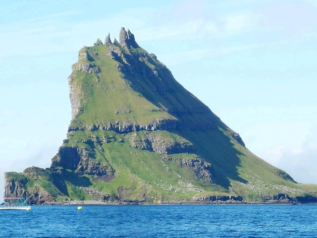 Puffins, Cliffs, and Mykines Island