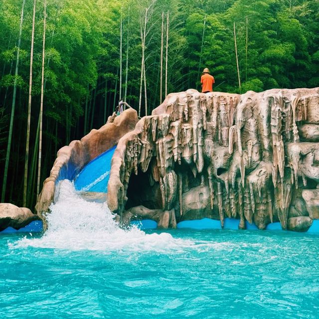 中國浙江湖州莫干山高山森林漂流遊玩攻略，適合夏天打卡