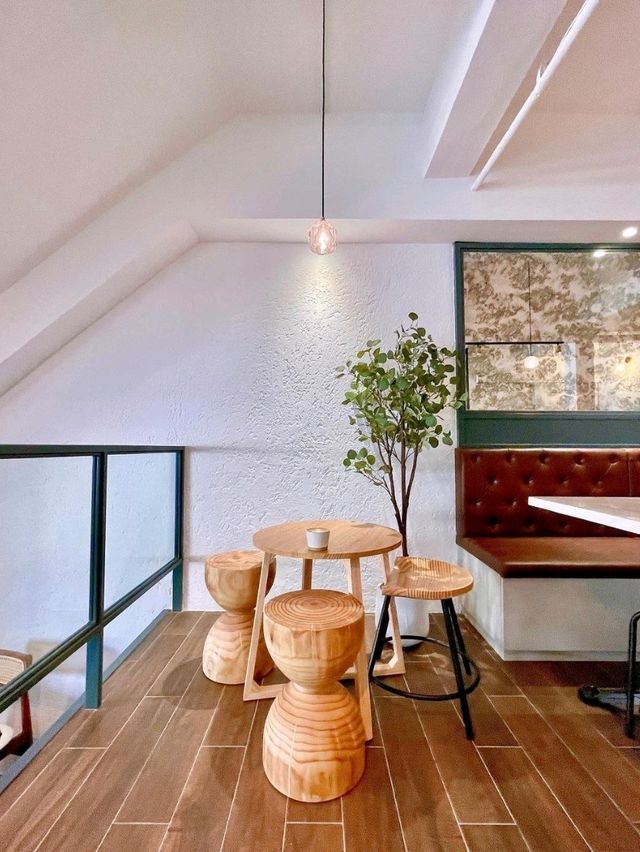 Oaks Coffee Co. Singapore