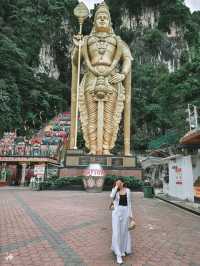 Colorful Climb at Batu Caves 🌈⛰️🛕