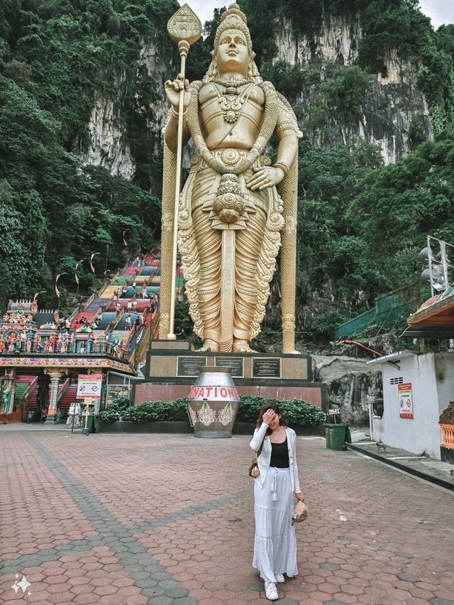 Colorful Climb at Batu Caves 🌈⛰️🛕