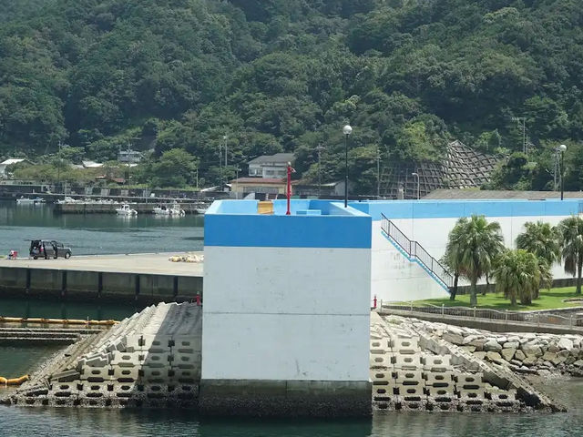 【熊野灘を一望！塩浜山村広場で爽快ハイキング＆絶景散歩】