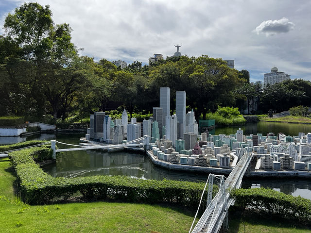 Travel Around the World with this Cool Theme Park