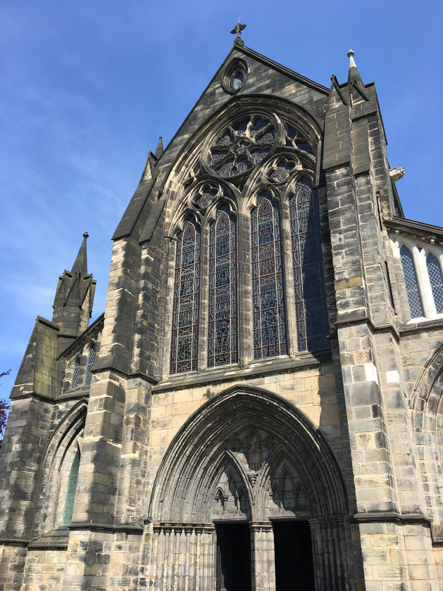 Discovering the Historic Charms of Glasgow 🏛️🍃
