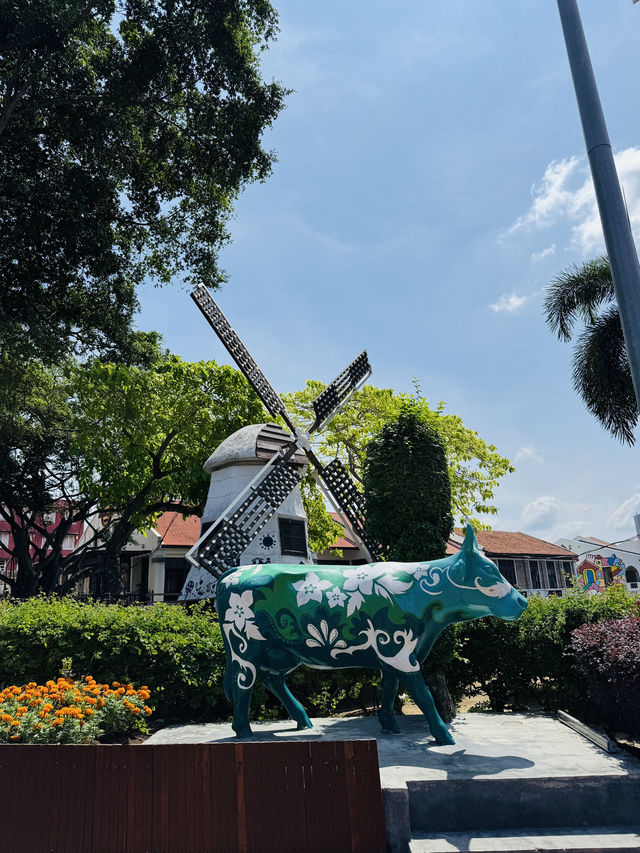 Malacca River: Chill, Snap, and Explore