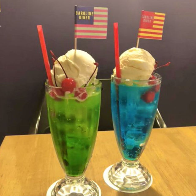 【東京/原宿🇯🇵】POPでアメリカン🇺🇸caloline dinner