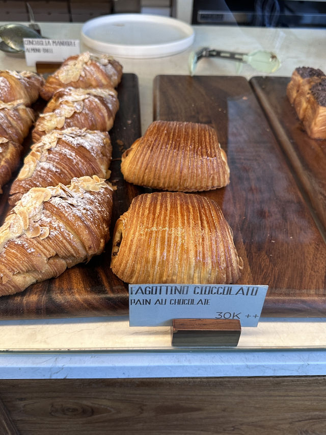 아티산 카페 🌱🥪