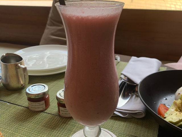 🍽️ Lunch at Oscar’s (Conrad) — Chill Ala Carte Vibes with Classy Comfort