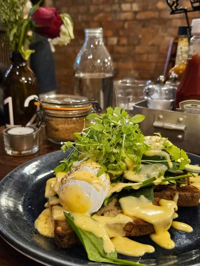맨체스터 브런치카페 Federal Cafe Bar