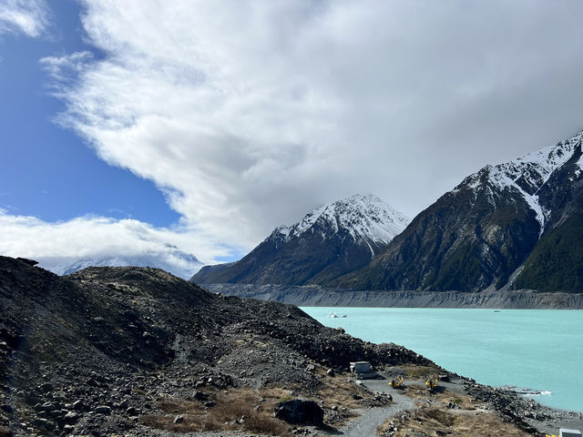 《在世界的盡頭遇見湖光：Tasman Lake》 ❄️🌊