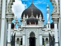 The Majestic Zahir Mosque – A Timeless Icon of Kedah 🕌✨