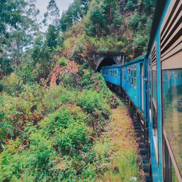 ナインアーチブリッジ🇱🇰