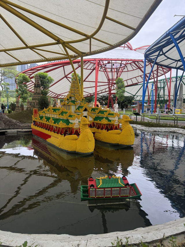 Miniature mini lands wonders 🎪