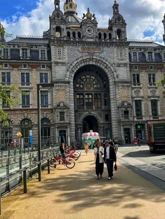 🌟 Grand Place (Grote Markt) – The Beating Heart of Brussels 🌟