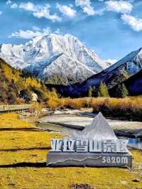 🍂 Autumn in Western Sichuan – Where Nature Meets Tibetan Spirit 🍂