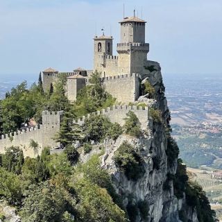 Falesia Second Tower – The Sentinel of San Marino’s Skyline