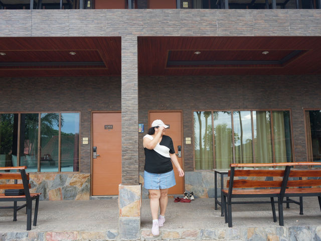  Harmony Resort สวนน้ำริม แก่งกระจาน