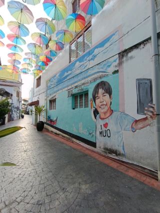 Umbrella Alley Street Art @ Muar