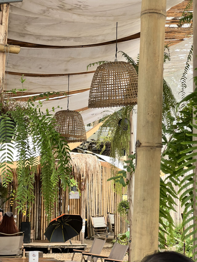 ร้านอาหารวิวดีโซนแม่วาง ร้านอาหารวิวดีโซนแม่วาง