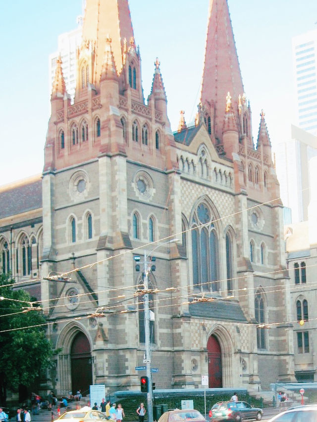 探索墨尔本的艺术心脏：涂鸦小巷全攻略