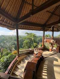 A GORGEOUS AND STUNNING RESORT IN BALI.