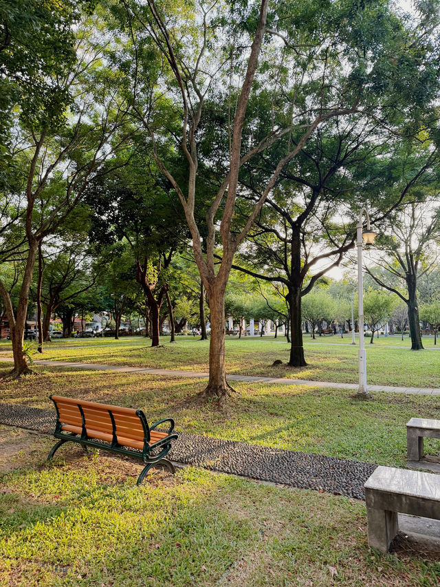 民生社區｜公園、鳳梨酥與潮流咖啡🍍