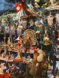 Festival of Frugal Light: Yuletide on Sham Shui Po's Streets