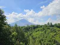 North Sumatra in a Flash: The Ultimate 1-Day Itinerary 🌋🌊