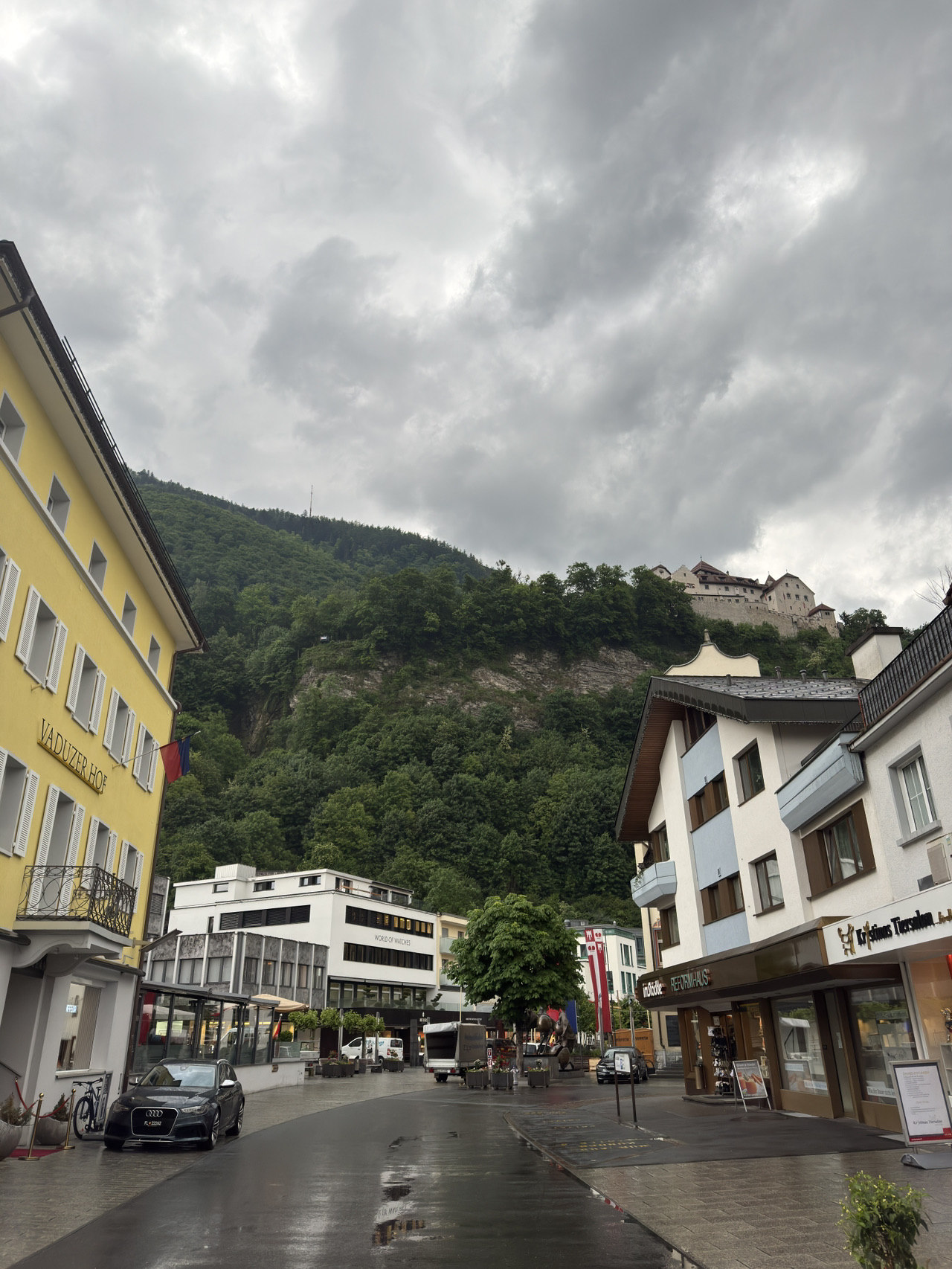 🏔️ Europe’s Tiny Alpine Secret