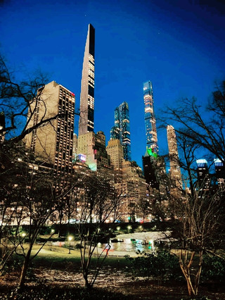 #worthitornot
ready for a classic NYC adventure? Here’s how to make the most of your visit to Central Park, the green heart of New York 🌳✨
Top Spots to Visit in Central Park:
1. Bethesda Terrace & Fountain – Located mid-park at 72nd St, this epic spot is open all hours (6:00 AM–1:00 AM) and perfect for Insta shots or just soaking up NY magic.
2. Strawberry Fields – Peaceful tribute to John Lennon, right near West 72nd St. Quiet vibes, ideal for reflection.
3. The Loeb Boathouse – Grab a lakeside drink or rent a rowboat, especially on sunny afternoons. Open till late!
4. Great Lawn – Picnic or people-watch. Bring snacks and a blanket.
5. The Conservatory Garden – At 105th St and Fifth Ave, this hidden gem is super chill and less crowded.
Travel tip: Arrive early for the best sunrise walks—Central Park opens at 6:00 AM and there’s way less crowd. If you’re staying nearby, room amenities like coffee makers are a morning lifesaver for fueling up before you explore!
Getting Around: Central Park is massive but walkable. Wear comfy shoes! If you’re coming from Midtown, take the subway (B, C, 1, 2, 3 to 59th St/Columbus Circle) and start exploring.
Food Picks: Check out food carts along the park’s edge for quick bites, or head to Tavern on the Green (W 67th St) for a sit-down meal.
Money-Saving Hack: Pack your own picnic and refill your water bottle at park fountains.
#centralpark #nyctravel #parkpicnics #tripdotcom
