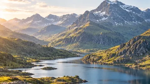 🏴 ZONE 08 — WALES
お城、小さな街、山、そしてロマンチックな海岸線 🏰🏔️🌊 — traveler post in ブレコン
