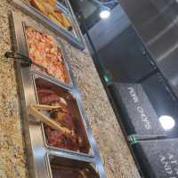 Paradise Buffet (THE NAME SAYS IT ALL)
