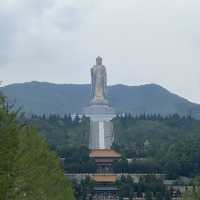Zhongyuan  Pingdingshan Lushan Henan to see the giant Buddha. 