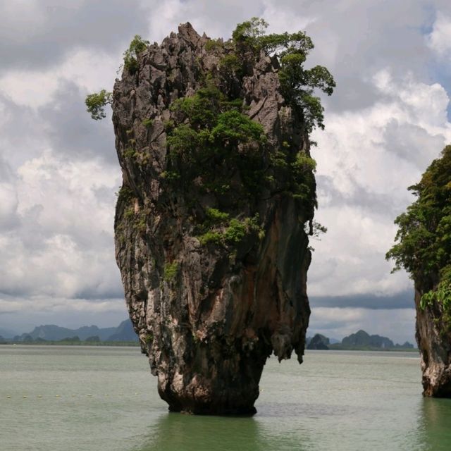Discover Thailand, Bond Style!