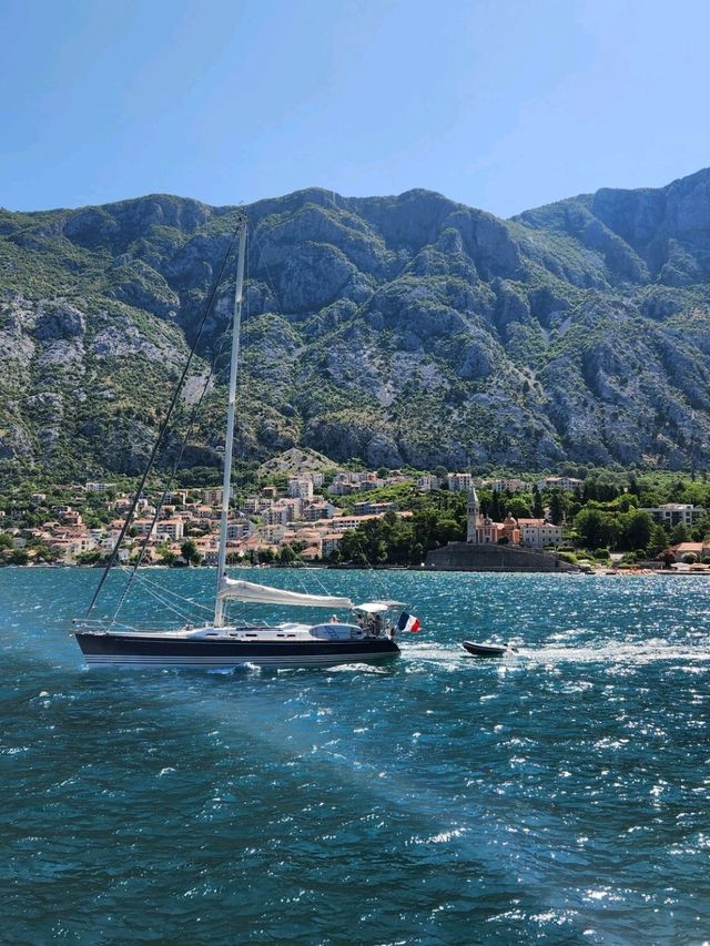 🏰🌊Kotor: built for defense; stayed for the aesthetics✨️